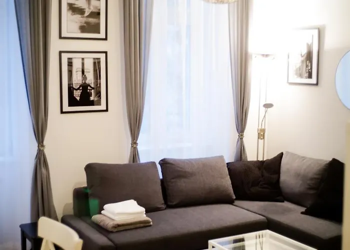 Cozy Hub - Family - Metro Access - 10min City-centre Vienna